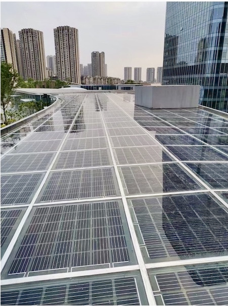 SOLARMI_BIPV's tweet photo. Cubierta vidrio fotovoltaico #panelessolares #energiasrenovables #solarpower #instasolar #sustainability #greenenergy #photovoltaic #cleanenergy #solarenergy #fotovoltaica #bipv https://t.co/7kFBCPH3F4