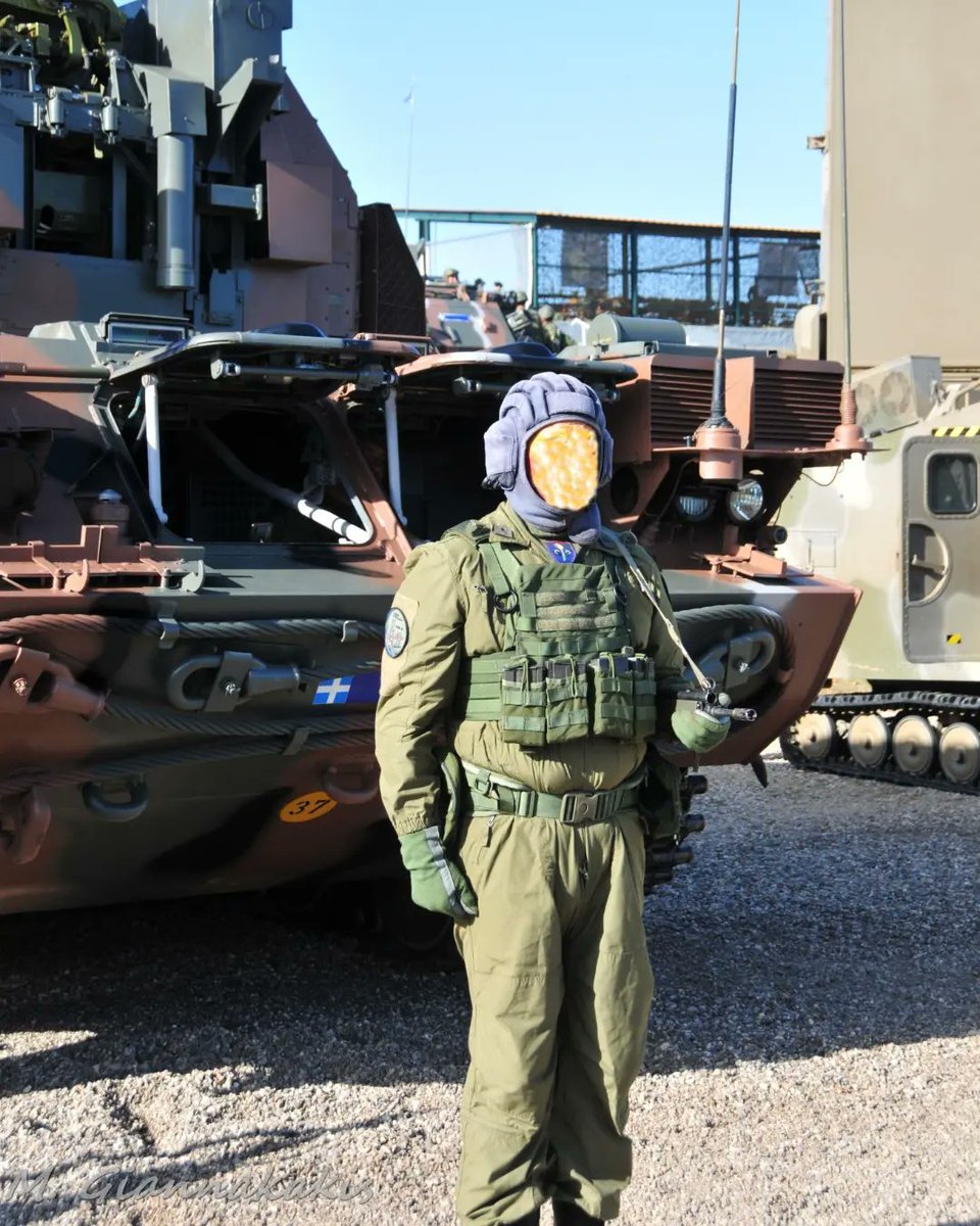 MyronGian's tweet photo. TOR-M1 της 182ΜΚ/Β
TOR-M1 (NATO: SA-15 Gauntlet) of the Hellenic Army
#τορ #182μκβ #ΕΣ #ελληνικοςστρατος #στρατοςξηρας #πυροβολικό #άσκηση #αίσιοςοιωνός #tor #torm1 #sa15 #sa15gauntlet #gauntlet #hellenicarmy #artillery #antiaicraftartillery #antiaircraftmissile #militaryexercise https://t.co/WGn0jUn5Vo