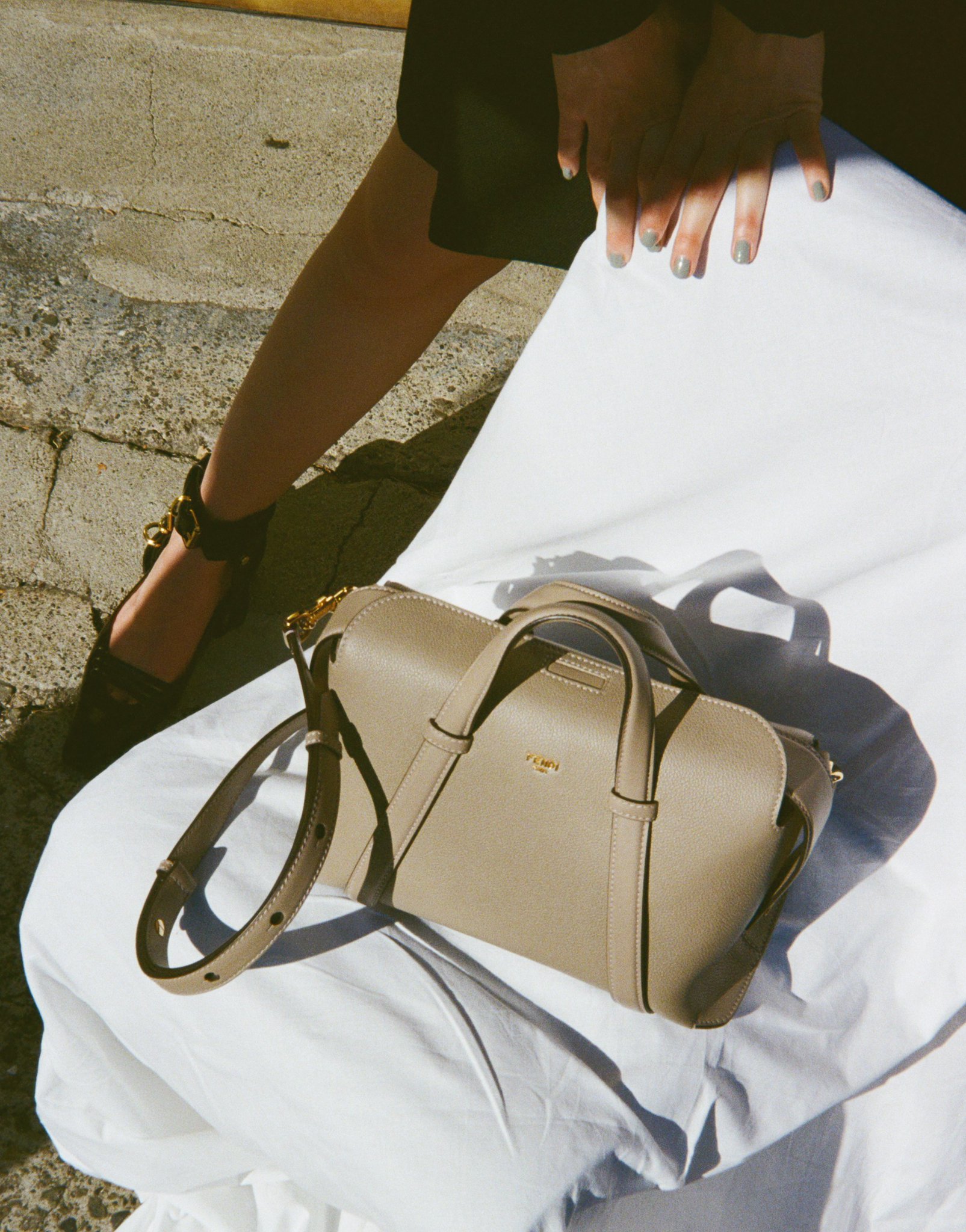 【FENDI】ボストン 365 ミディアム トートバッグ X-এ FENDI JAPAN: 