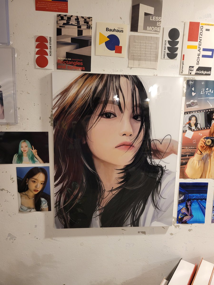 HaseulF1's tweet photo. 고원누나 생일카페
고원누나 온다고 해서 사람들이 엄청 많아서 구경은 고원누나 가고나서 했습니다
하트로 사진꾸민것, 그리고 무드등이 예뻤어요!!
그리고 팬아트는 콩주님이 만화에서 나온거 같네요

사장님도 친절해서 좋았어요!!
#Thinking_about_Gowon
#고원이를_생각하며 https://t.co/JoOhHAAWvc