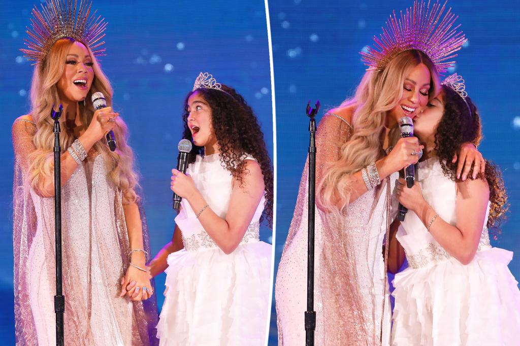 PageSix's tweet photo. Mariah Carey performs with daughter Monroe, 12, at sold-out holiday concert in LA https://t.co/msNl4Kl1ye https://t.co/H3dolKQJrr