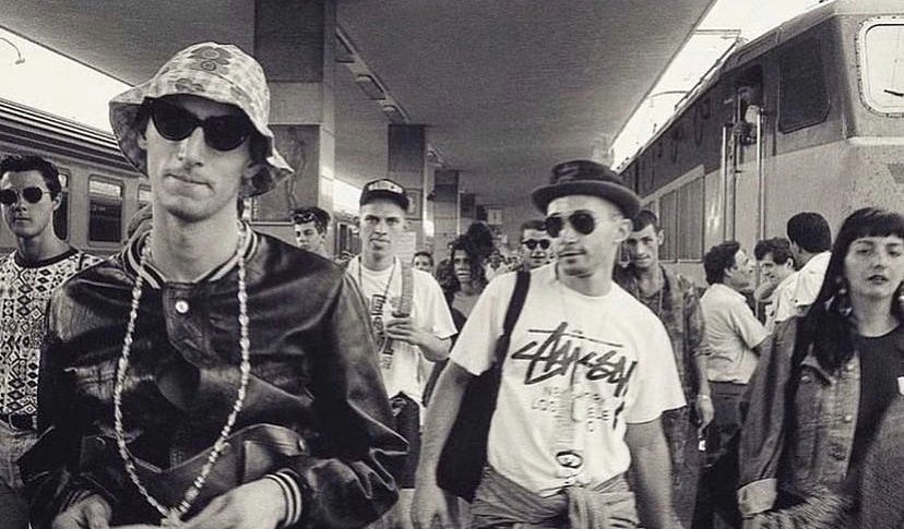 DavisArchive's tweet photo. #sundayvibes😎 the morning after the night before’ house train Italy 1991 #housetrain #italiahousemusic #stussy #happypeople #notsohappy #feelingabitcrunchy https://t.co/5ZNTyhkykT