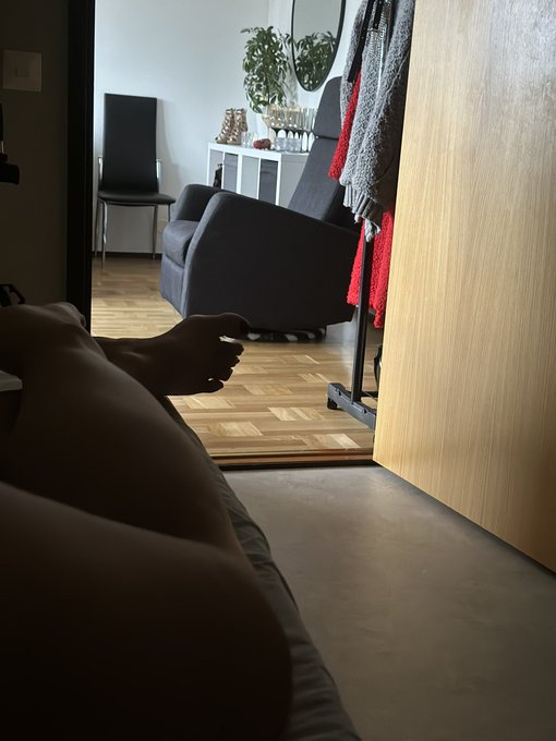 80% off p&aring; onlyfans  https://t.co/HMNSpg8mYq https://t.co/vUDtsTevw8