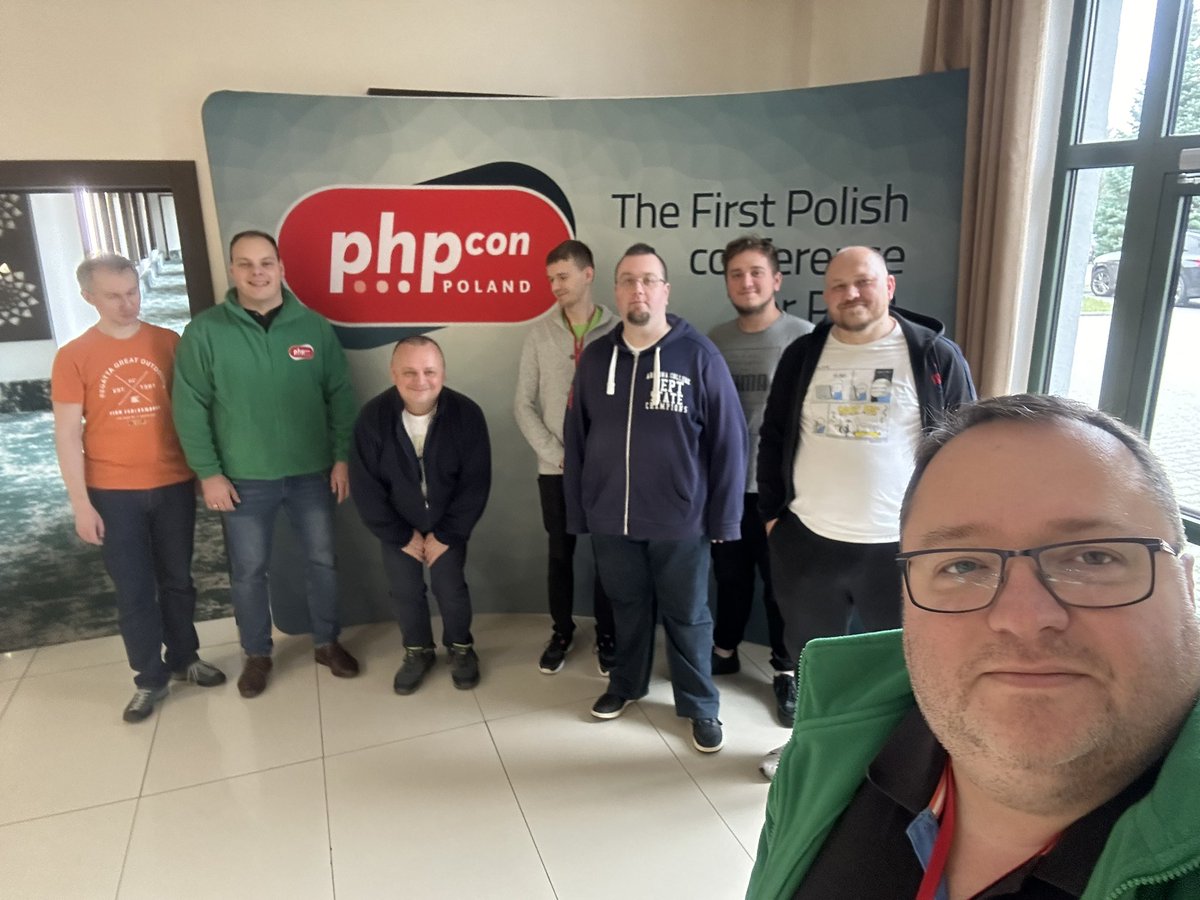 scannerGT's tweet photo. That’s all folks! See you next year! @PHPConPoland #orgteam #php #phpconfence #zawiercie @DarGrze https://t.co/zdKytPnlvF