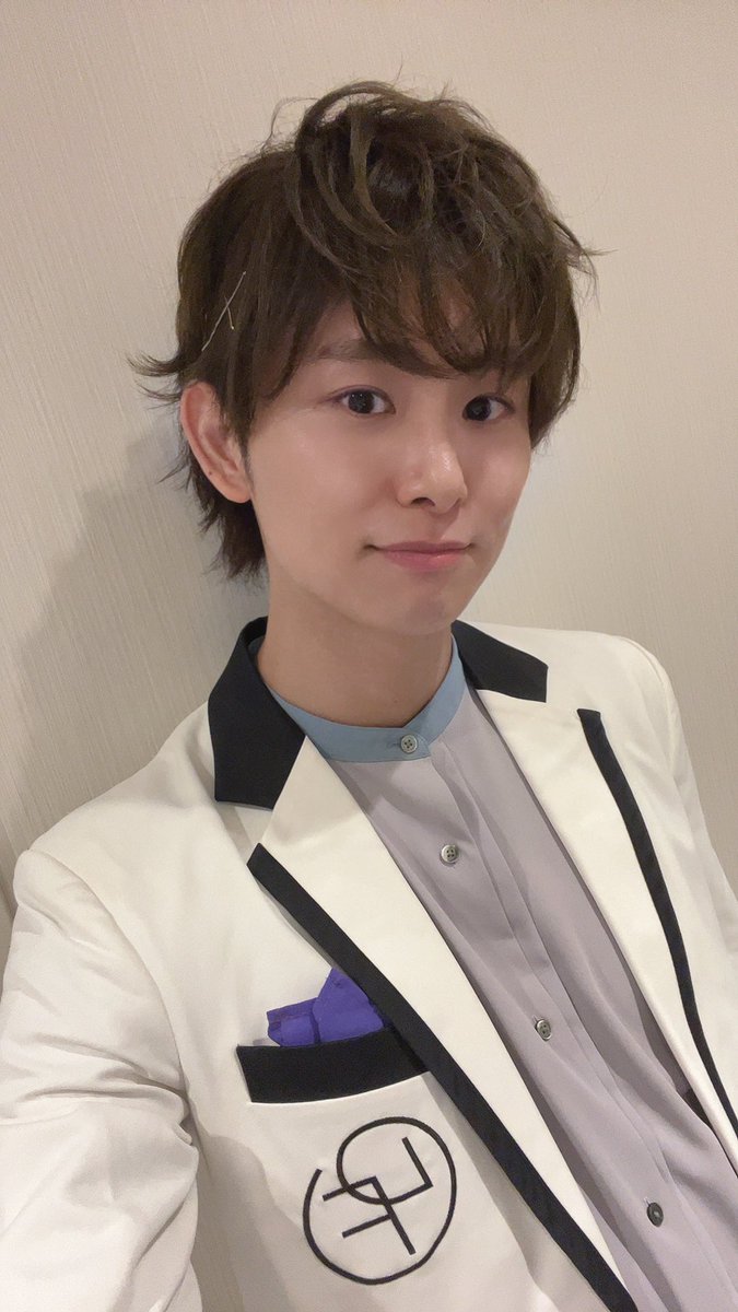 ksfa79's tweet photo. サイコー超えてる！
ドリフェス！応援上映!!!!!!!
1部2部ご来場くださった皆様ありがとうございました✨

楽しかったなー。
なんて言葉に込めて伝えたらいいのかわからない。
原点で、宝物で、通過点なんだ。ドリフェス！は。

そんな場所を28歳になった今実感できるなんて。

幸せだ☺️すごく🌈
#dfes https://t.co/q8gdIt30Ru