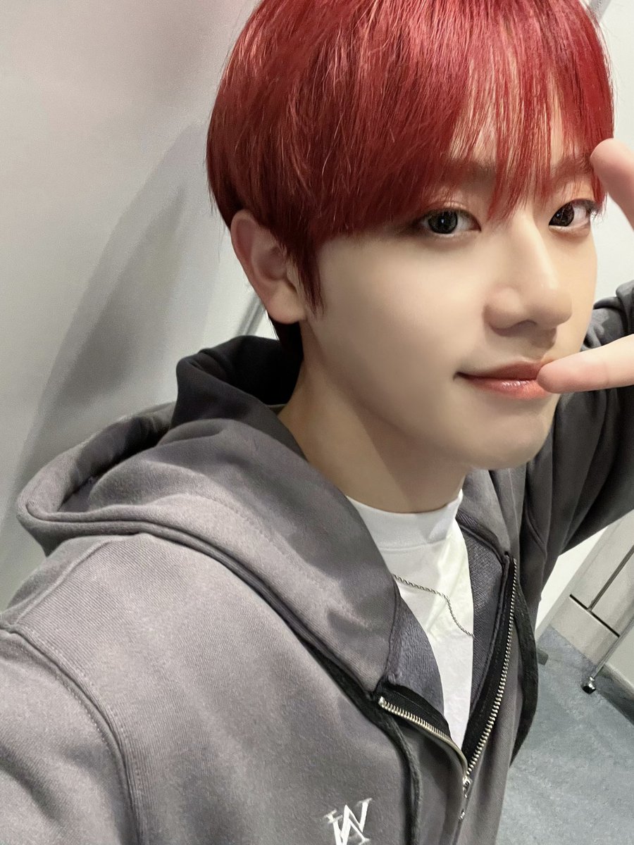 by_EPEX's tweet photo. [#금동현]

멋쟁이 토마토 🍅

#EPEX #이펙스 #KEUM #금동현 #クムドンヒョン #금동이 #제니스내거 https://t.co/G70kEZZ129