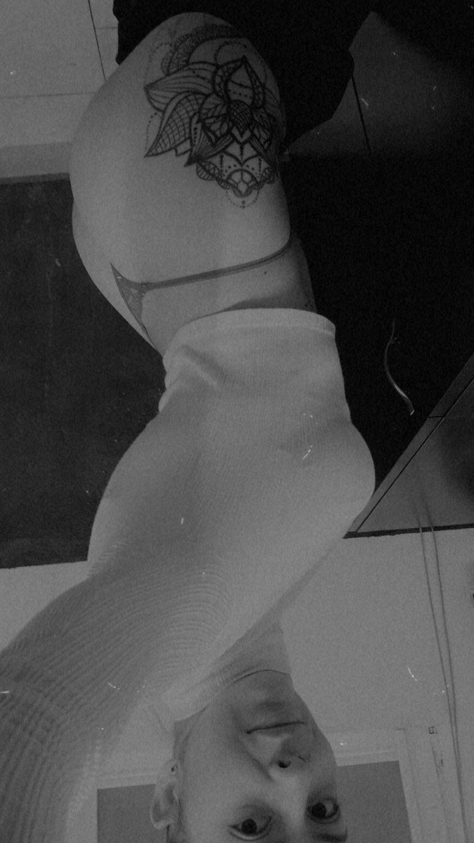 linktr.ee/of.ana1

🍑