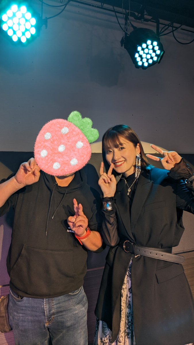 gobys2's tweet photo. まいちゃんイベントに目黒へ。山手線が工事で止まってたので、日吉から目黒線也。今年最後のまいちゃん、イベント楽しみました。ほぼほぼPredia楽曲なのが良いよね。
#水野まい #exPredia #目黒カフー https://t.co/kfw3wMagrx