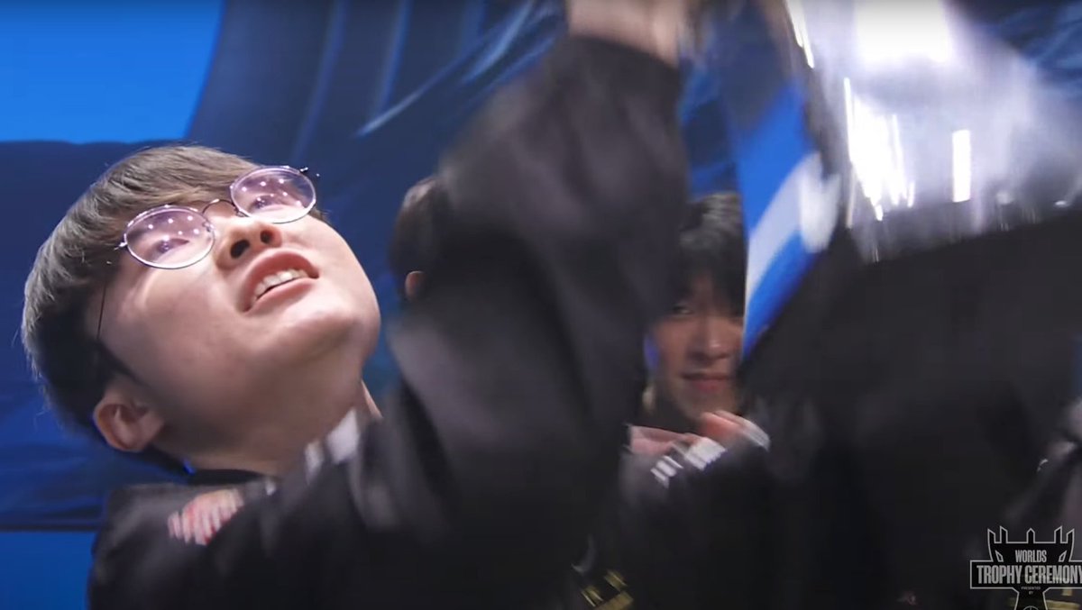 Treatz's tweet photo. If Faker has million number of fans I am one of them. If Faker has ten fans I am one of them. If Faker has no fans, that means I am no more on the earth. If world is against Faker, I am against the world. I love Faker till my last breath. https://t.co/TYnqeIvnAq