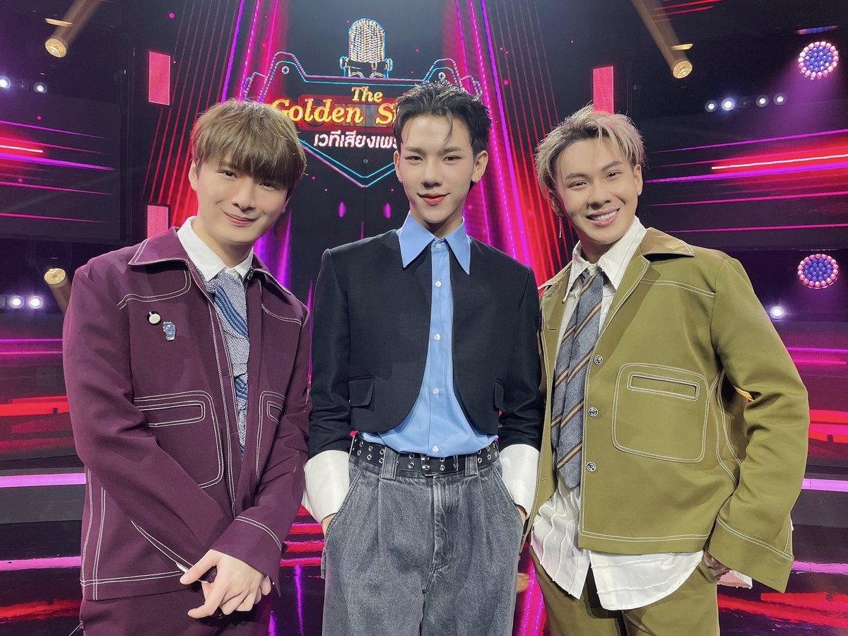 GoldenSinger31's tweet photo. ขอขอบคุณ ปลั๊กกี้ PERSES บอยกรุ๊ปน้องใหม่มากความสามารถ พร้อมโชว์สุดพิเศษเพลง แสนล้านนาที และฝากอัลบั้มแรก PERSES FIRST EP ‘MY TIME’ ของปลั๊กกี้และเพื่อนๆ วง PERSES ด้วย
📌 The Golden Singer เวทีเสียงเพราะ
ทุกวันอาทิตย์ เวลา 18:00 น. ช่อง One31
#TheGoldenSinger #ช่องวัน31
#TheGoldenSingerEP12
#PERSES #PluggyPERSES