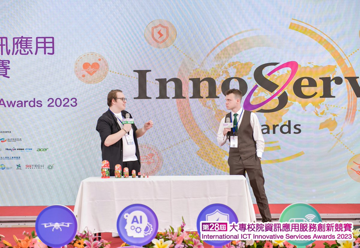 Fioletxyz's tweet photo. 🏆 Only five minutes for a pitch session? Not a problem! 

We successfully showed what we got in Fiolet on the stage during InnoServe Awards 2023. What about we tell you our impressions?
#Fiolet #InnoServe https://t.co/vIxAyNLSvC