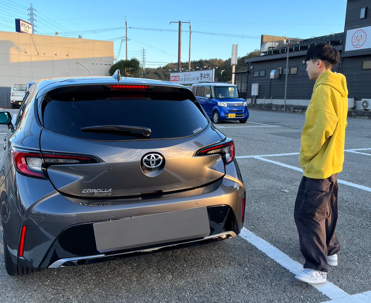 yohs__'s tweet photo. カローラスポーツｽﾀｧｧｧｧﾄｫｫｵｵ!!!!!!!!!!🥹🥹🥹 https://t.co/TGDskoC6yc