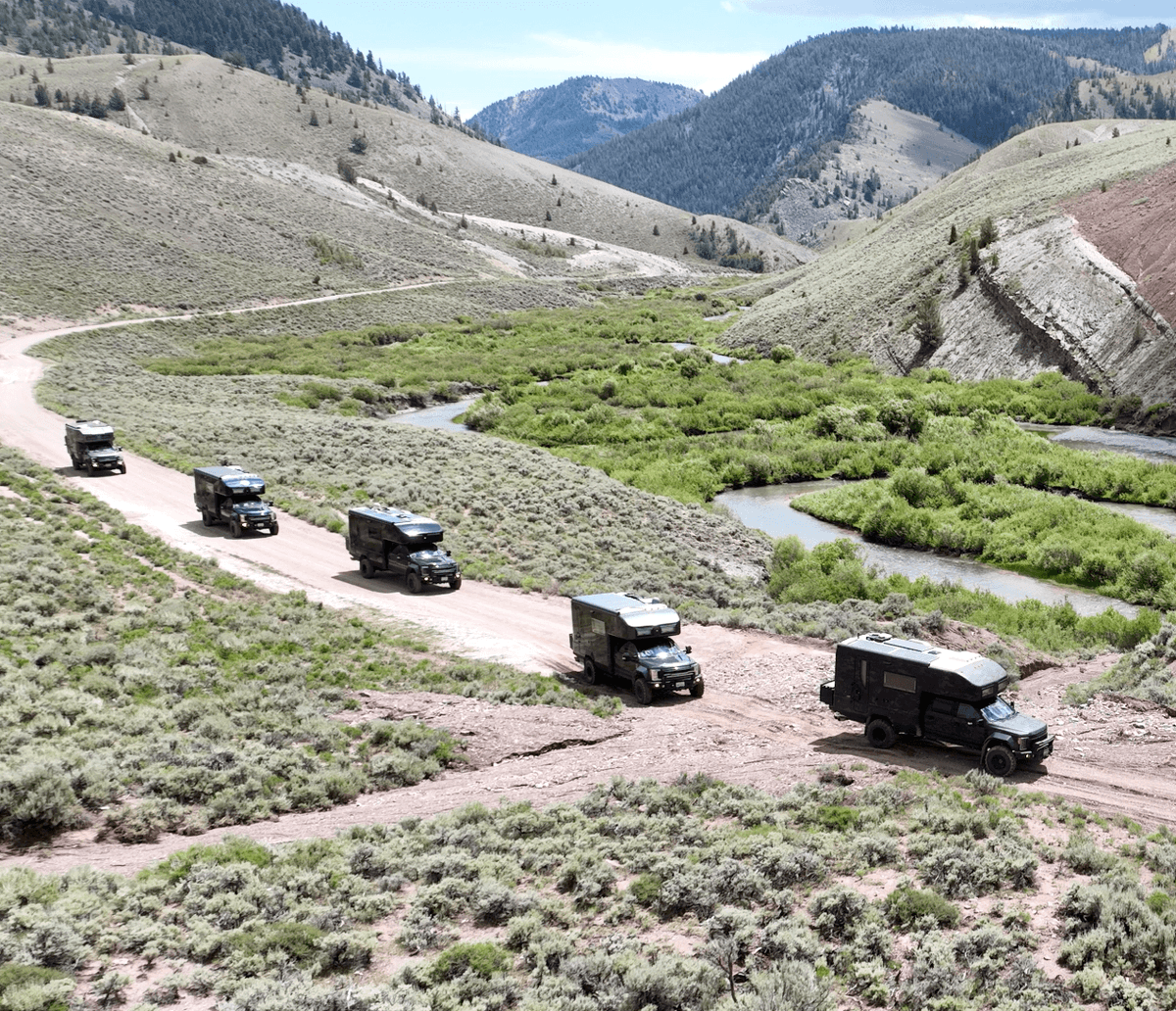 EarthRoamer's tweet photo. Adventures are better when they are shared.
#roamtheearth #earthroamer #luxury #campinginstyle #offgrid #kingshocks #roamsquad https://t.co/wug71cxLsk