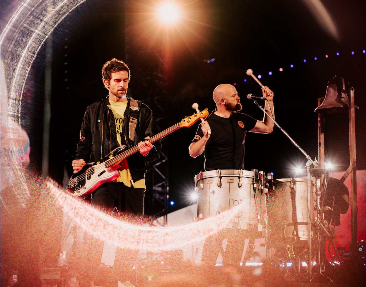 coldplay_fm's tweet photo. Fotos incríveis da primeira noite em Perth 😍
📸 Coldplay App
#ColdplayFM #ColdplayBR #ColdplayBrasil #ColdplayPerth @coldplay https://t.co/h5IMwRysou