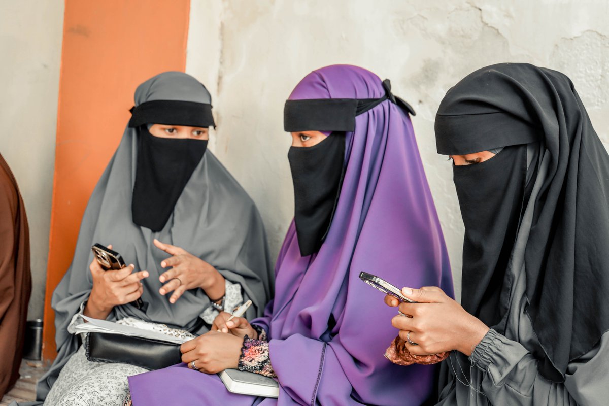 JamhuriyaUniv's tweet photo. Imtixaanka bartamaha semester-ka I (𝐌𝐢𝐝𝐭𝐞𝐫𝐦 𝐄𝐱𝐚𝐦) ee sanad dugsiyeedka 𝟐𝟎𝟐𝟑-𝟐𝟎𝟐𝟒, ayaa si nabad ah ku soo idlaaday maanta.
Dhamaan ardayda waxaan u rajeynaynaa guul iyo horumar.
#JUST #LifeAtJUST #MidtermExam https://t.co/F7xngsullh