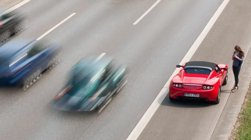 UNGeneva's tweet photo. DYK that road traffic injuries are the leading killer of people aged 5-29 years? 🛵🏍️🚗🚶 🚍🚘
Let's prioritize #roadsafety and rethink how we move together. #RethinkMobility
https://t.co/TDx1O7x9G3 #WDoR23 https://t.co/848LSbeprz