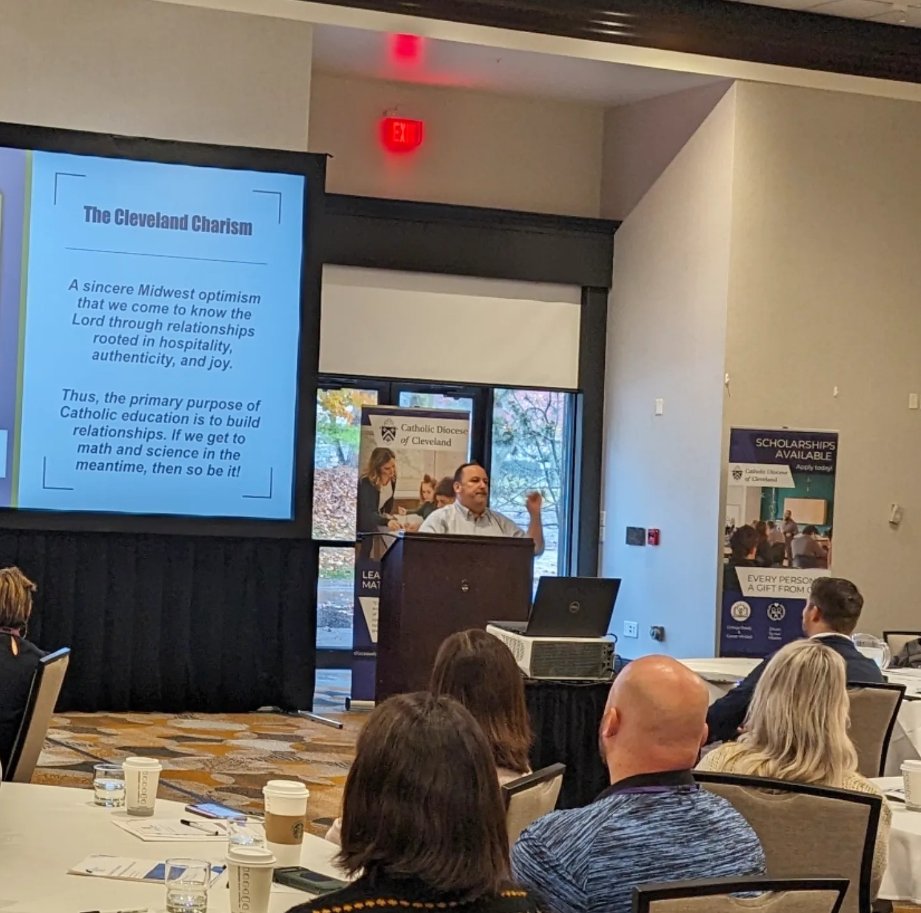 DOCCatholicSchools tweet media