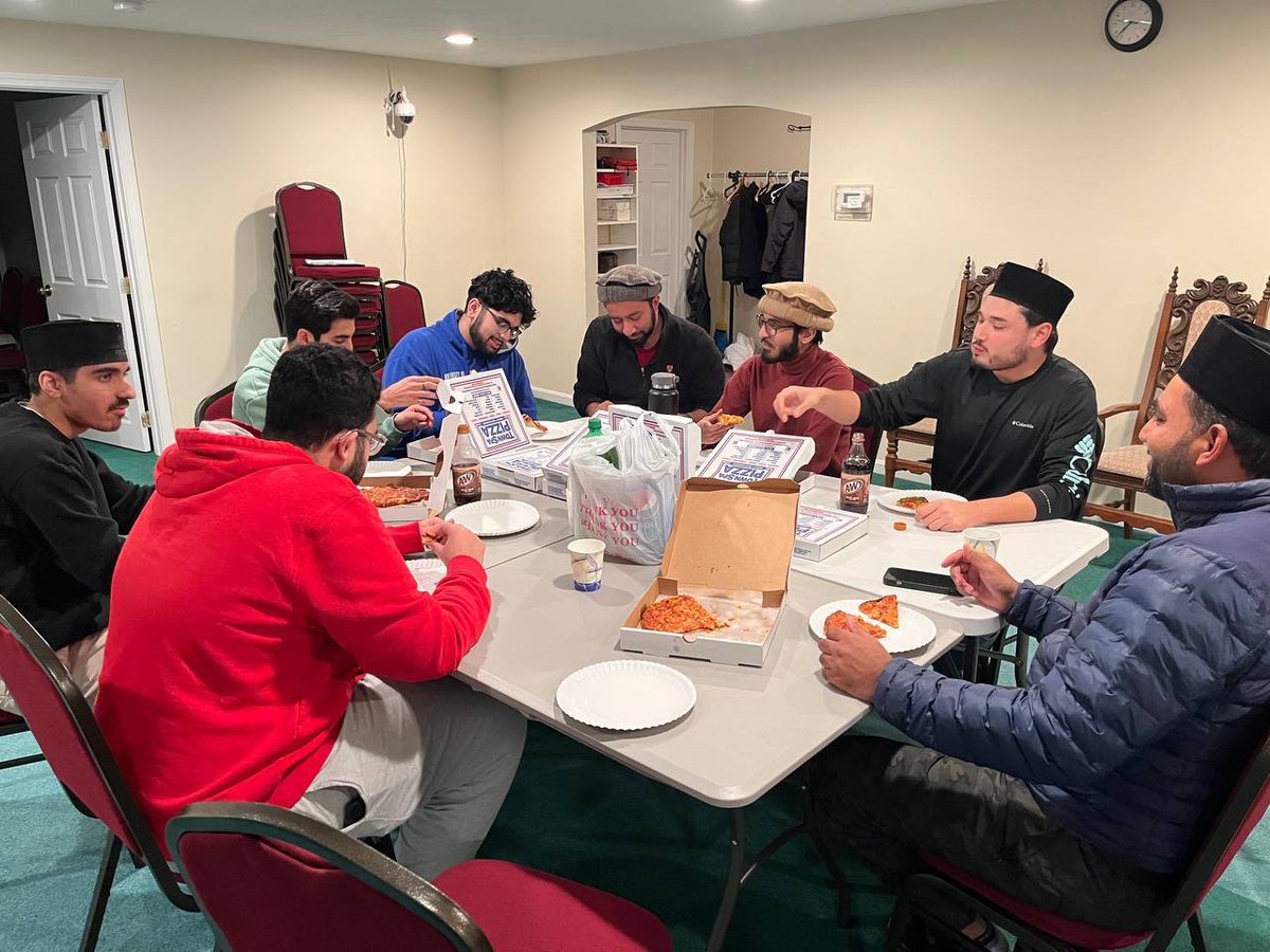 MKA_Boston's tweet image. Boston Khuddam at Salat and Brotherhood. InshAllah we will be having this weekly.
#BostonStrong #MKA