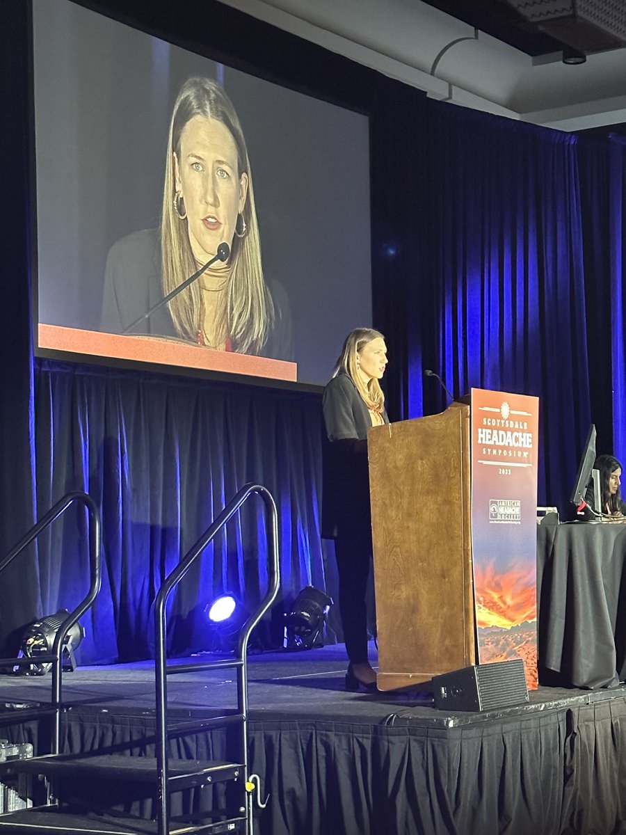 Dr. Ackley speaking about ⁦<a href="/HeadacheJournal/">Headache Journal</a>⁩’s Assistant Editor program at #AHSAZ23. Applications open Feb 2024!