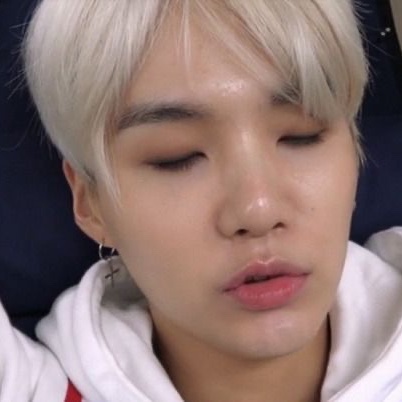 hourIysuga's tweet image. 