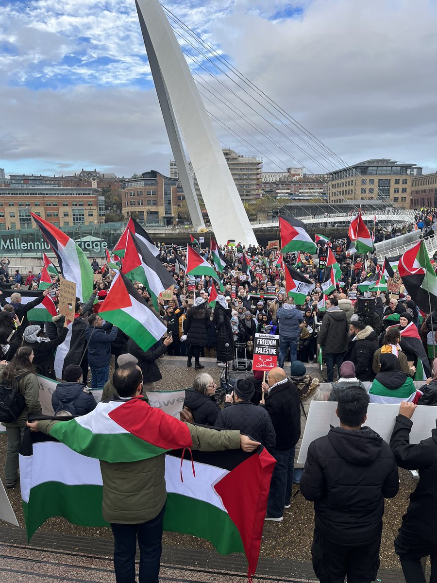 The protesting and marching for a ceasefire continues. Yesterday we joined well over 1000 people in a march across the Tyne river. We marched against the fascist Israeli government, we marched for Palestinian’s right to exist and defend themselves, we marched for humanity. 🇵🇸🚩