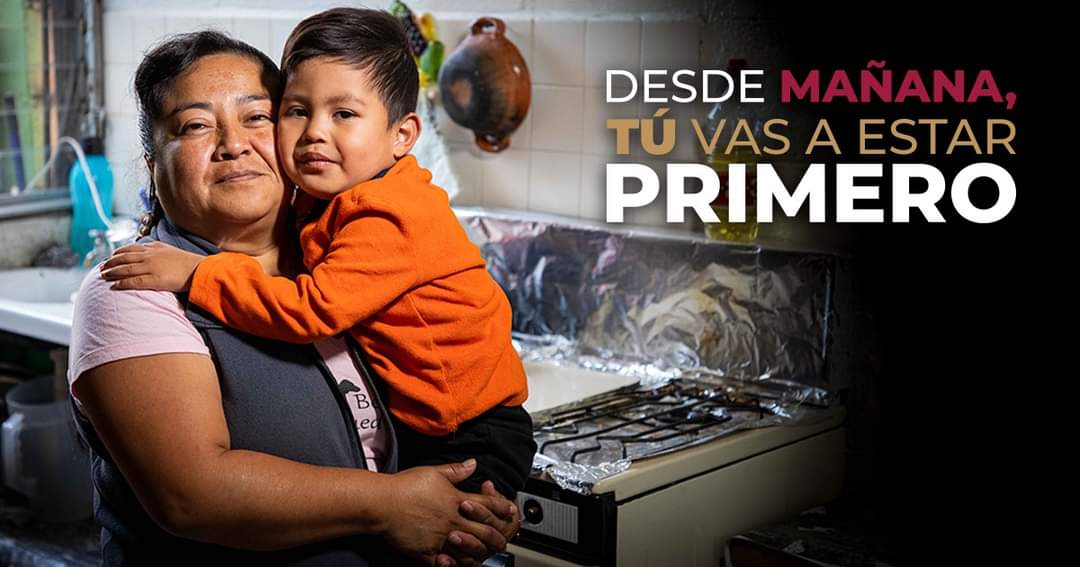 GriseldaPerezV's tweet photo. Mañana comienza un nuevo futuro para nuestras madres solteras.

¡Excelente día! https://t.co/3k7qkE6Qfe