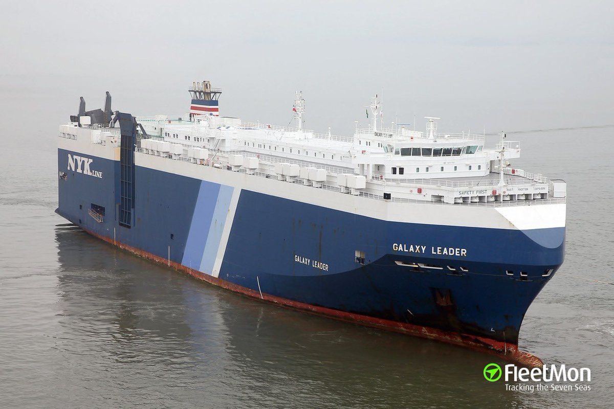 The #Houthis in #Yemen hijacked an '#Israeli cargo ship' called '#Galaxy Leader' sailing in the #Gulf. There are said to be 22 crew members on board the ship. — Israeli Media Also the spokesman for the #Yemeni Armed Forces: An important statement in the coming hours