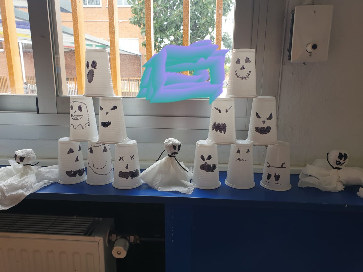 AMachadoMadrid's tweet photo. ¡Celebración de Halloween en el Machado! 🎃👻✨
¡Qué emocionante fue nuestra celebración de Halloween en el colegio🕷️🍬 Los estudiantes se sumergieron en un mundo mágico lleno de diversión y aprendizaje en español e inglés. 🌍📚
¡Construyendo recuerdos que durarán toda la vida! https://t.co/zPEvLRspWJ