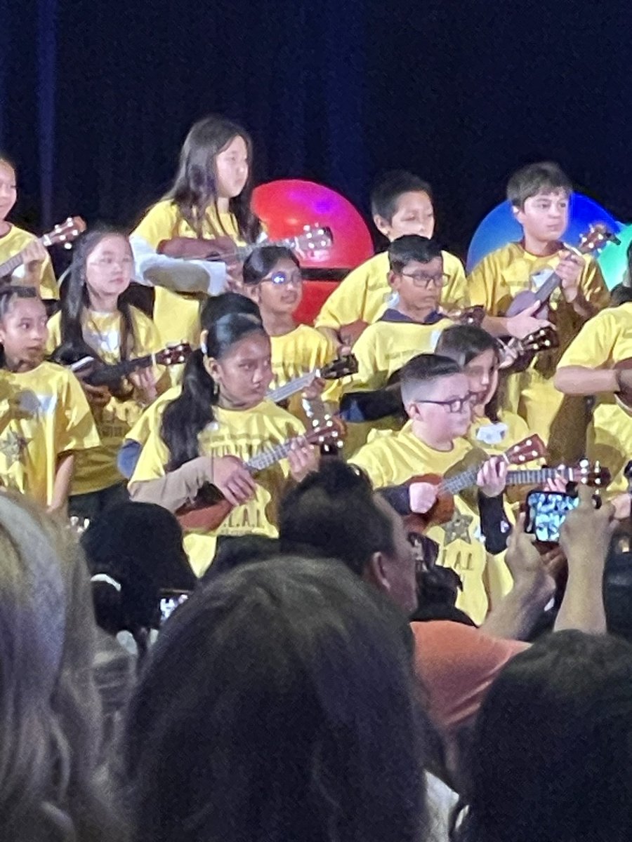 Meegan Sam Hughes tweet media