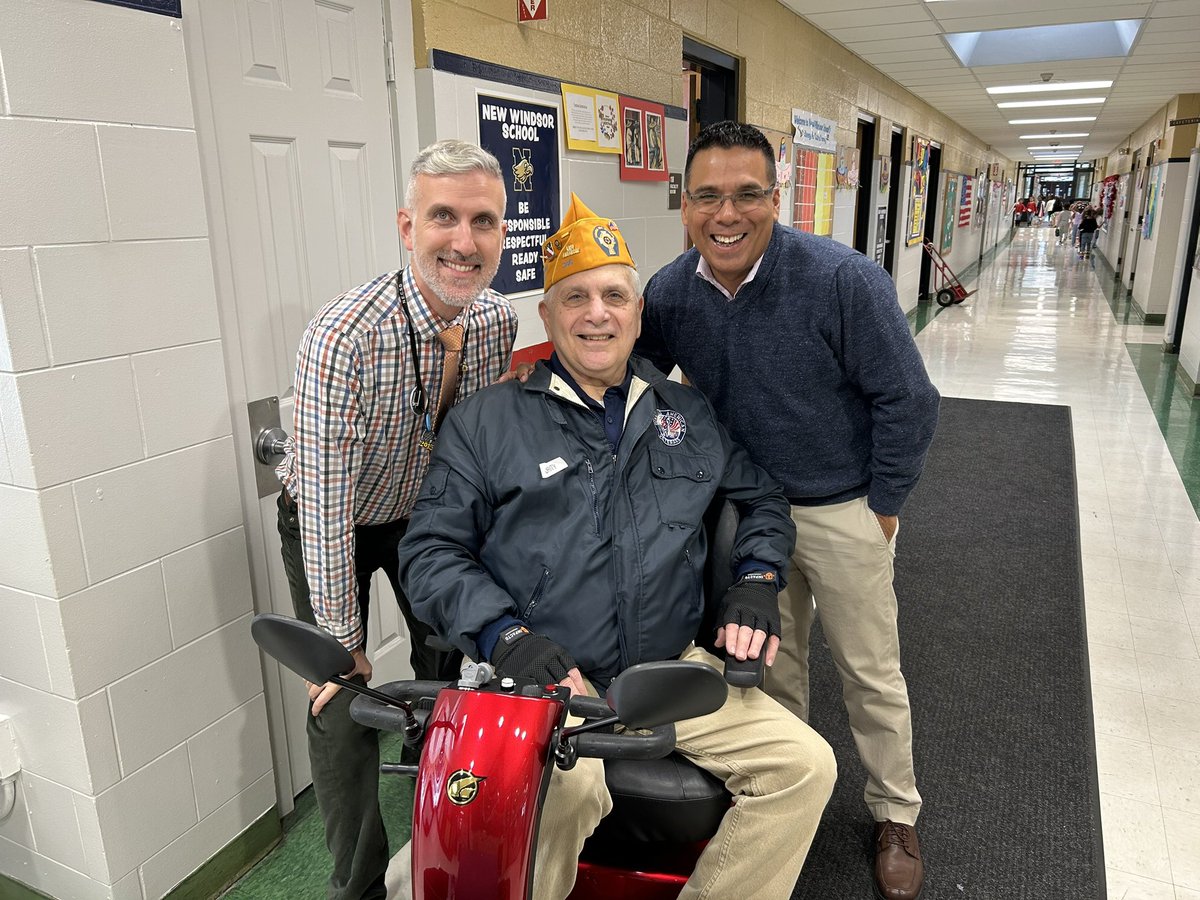 Honoring our Servicemen/women &amp; Veterans 2023! 🇺🇸
<a href="/Nicemusiclady/">Mary P</a> 
<a href="/andrea_merrill/">Andrea Merrill</a> 
<a href="/mscarboneisloud/">MsCarbone</a> 
<a href="/KellyCaci/">Kelly Caci</a>