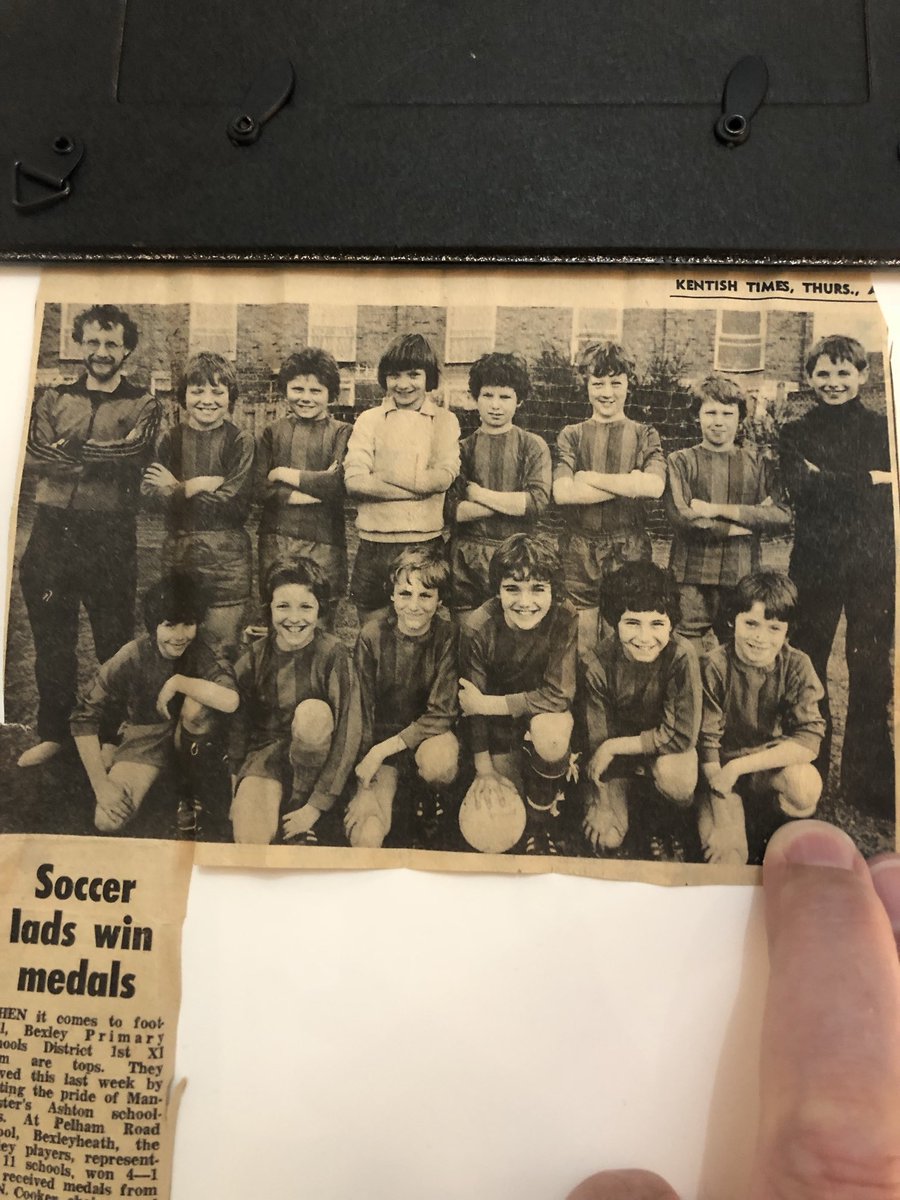 LJS_76's tweet image. ⁦@GPeacock8⁩ with my brother just showed me this! Bit of history. 👍🏻