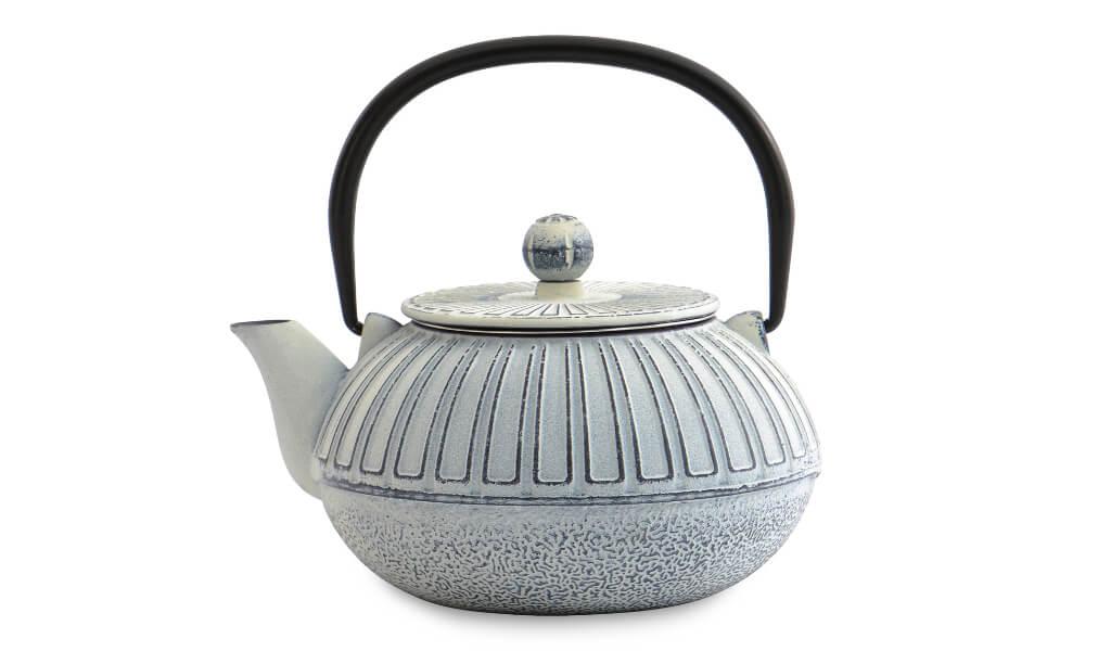 Don’t crank up the heat to maximum right away. Instead, gradually increase the heat to allow the teapot to warm slowly. This helps prevent thermal shock. Stay Close By: Never leave your teapot unattended on the stove. It’s not just  - 75vo8orfpx