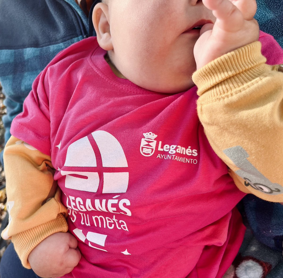 asilvacallejo's tweet photo. Disfrutando de la Carrera popular! #Leganes #babyLuca @AytoLeganes https://t.co/N40zMwvPFm