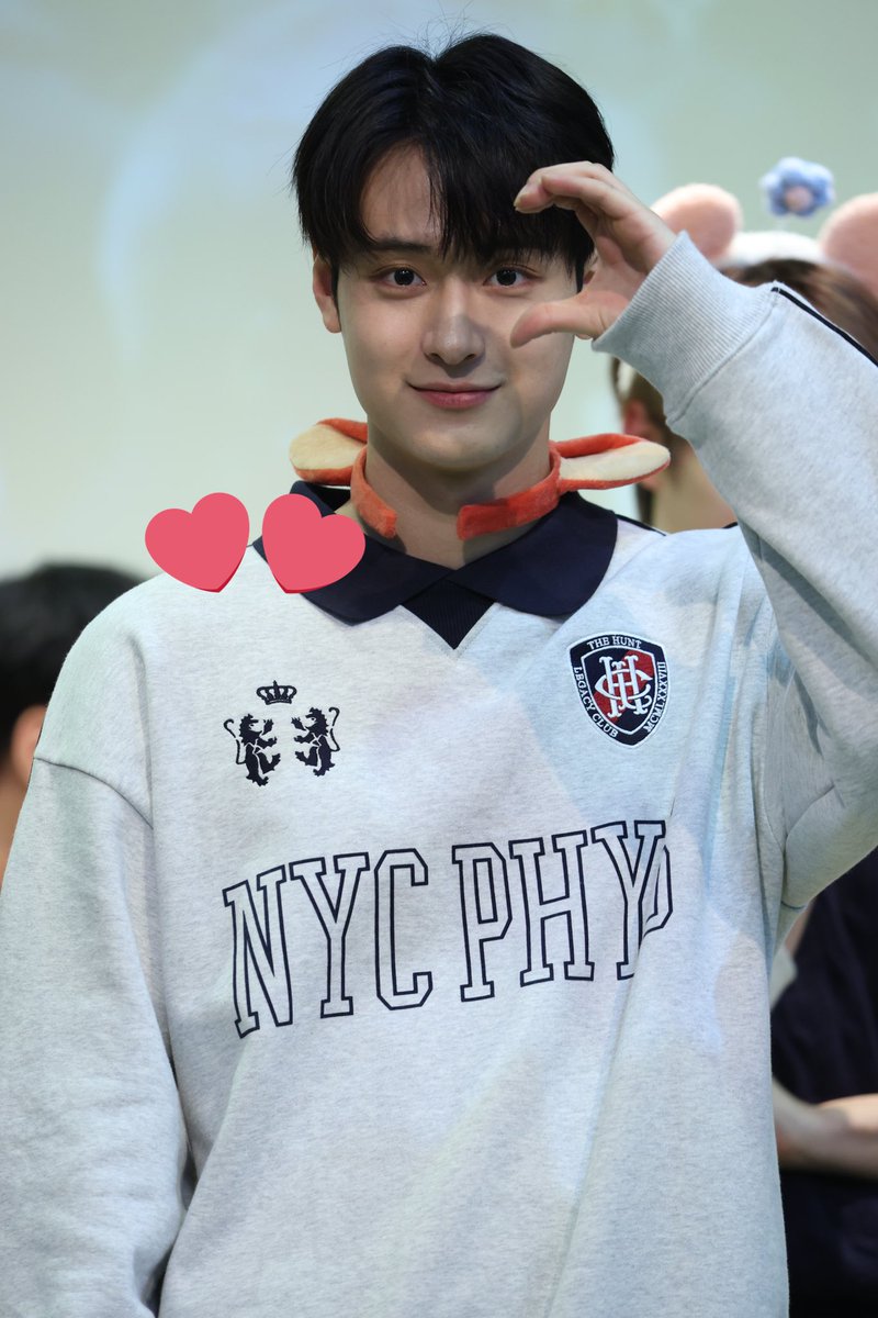 스타STAR⭐️ tweet media