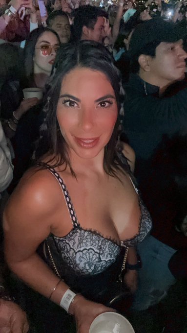 Qui&eacute;n es el Mejor DJ del Mundo @alejandraazucar #figleon #Leon #Guanajuato #Mexico #Figleon2023 #azucaralejandra<a class="tags" target="_blank" title="On Twitter" href="/?out=eyJ0eXAiOiJKV1QiLCJhbGciOiJIUzUxMiJ9.eyJpYXQiOjE3MTkwNDA3MTAsImlzcyI6InR3cG9ybnN0YXJzLmNvbSIsIm5iZiI6MTcxOTA0MDcxMCwiZXhwIjoxNzUwNTc2NzEwLCJyZWRpcmVjdF91cmwiOiJodHRwczovL3R3aXR0ZXIuY29tL2FsZWphbmRyYWF6dWNhciJ9.N49BZBzxfmTycREttriItqLJVI1glKReQQ_dZCiSbWNGfYxi49UcdGRoOXmwdkCdo1eY8_fFu8OUuUES61L9Ng">@alejandraazucar</a><a href="/tag/missuniverse"class="tags"><span>#missuniverse</span></a><a href="/tag/mexico"class="tags"><span>#mexico</span></a><a href="/tag/leon"class="tags"><span>#leon</span></a><a href="/tag/guanajuato"class="tags"><span>#guanajuato</span></a><a href="/tag/onlyfans"class="tags"><span>#onlyfans</span></a>
