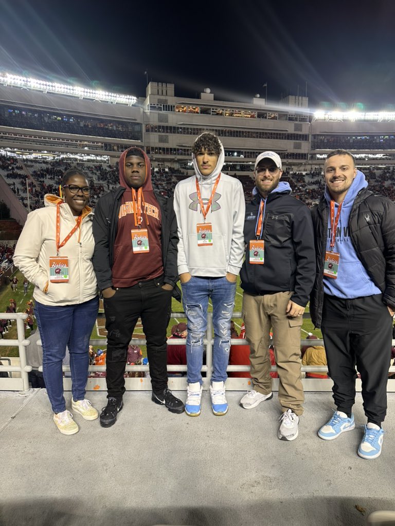 Coach Austin Pickett (@coachpickettev) on Twitter photo Thankful for a great trip to Blacksburg with 2026 <a href="/AP_Hull5/">AP</a> and <a href="/williambut15812/">William Butler</a> along with @coachlowreh.
Thank you for the hospitality, <a href="/Coach_Marve/">Chris Marve</a> <a href="/CoachShawnQuinn/">Shawn Quinn</a> and <a href="/CoachPryVT/">Brent Pry</a>. Thankful for a great trip to Blacksburg with 2026 <a href="/AP_Hull5/">AP</a> and <a href="/williambut15812/">William Butler</a> along with @coachlowreh.
Thank you for the hospitality, <a href="/Coach_Marve/">Chris Marve</a> <a href="/CoachShawnQuinn/">Shawn Quinn</a> and <a href="/CoachPryVT/">Brent Pry</a>.