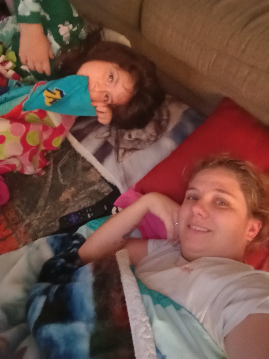 Etta Tucker tweet media