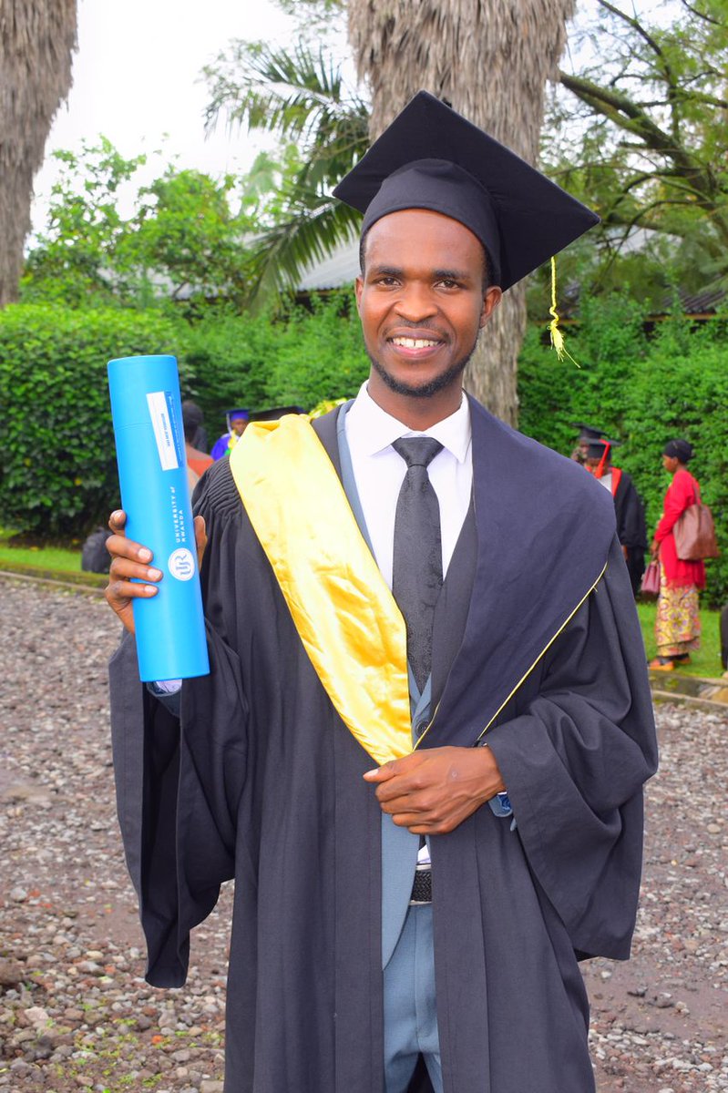 Yesterday but one (Friday 17th) was a University of Rwanda graduation ceremony. I am here to congratulate NIYITANGA Jean Eric and Alia Teto for our members in JRYC for their great achievement.Alia is a graduate in Business Information Technology and Eric a General Practitioner GP