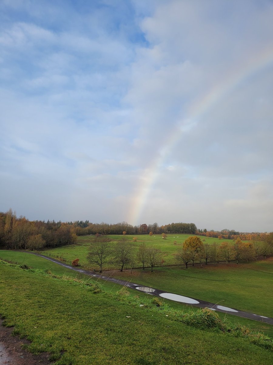 purdie1305's tweet image. Started the day with a rainbow and a 10k trail run at #Chatelherault with Run Lanarkshire social group. Great friendly run, just a tad hilly 😉 #muddyrun #runlanarkshire