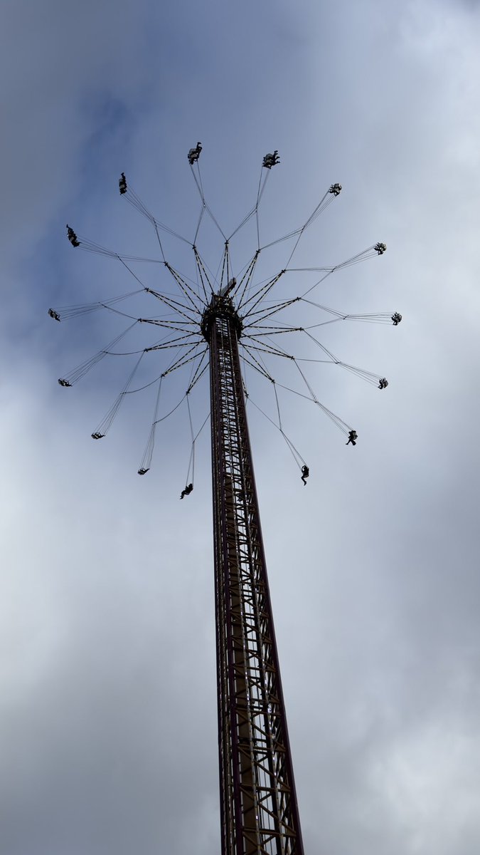 How much would you pay be to go ob this madness ? 🤢