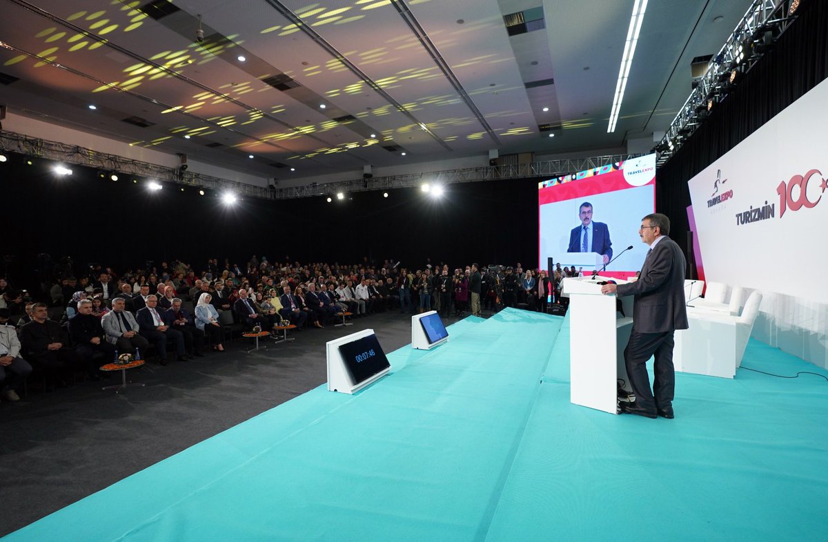 tcmeb's tweet photo. Millî Eğitim Bakanı @Yusuf__Tekin, "TravelExpo Ankara 6. Uluslararası Turizm ve Seyahat Fuarı"nda Düzenlenen Programa Katıldı

"Turizm, seyahat kültürünün oluşturulması gerektiğini düşünüyorum. Dolayısıyla müfredatların revize edilmesi sürecinde bu konuyla ilgili programlarımızın içine bir şehir kültürü, estetik kültürü, seyahat kültürü, programlarımızı revize ederken bunları dikkate alacağız."

📍ATO Congresium

👉https://t.co/adWe7YPOz4