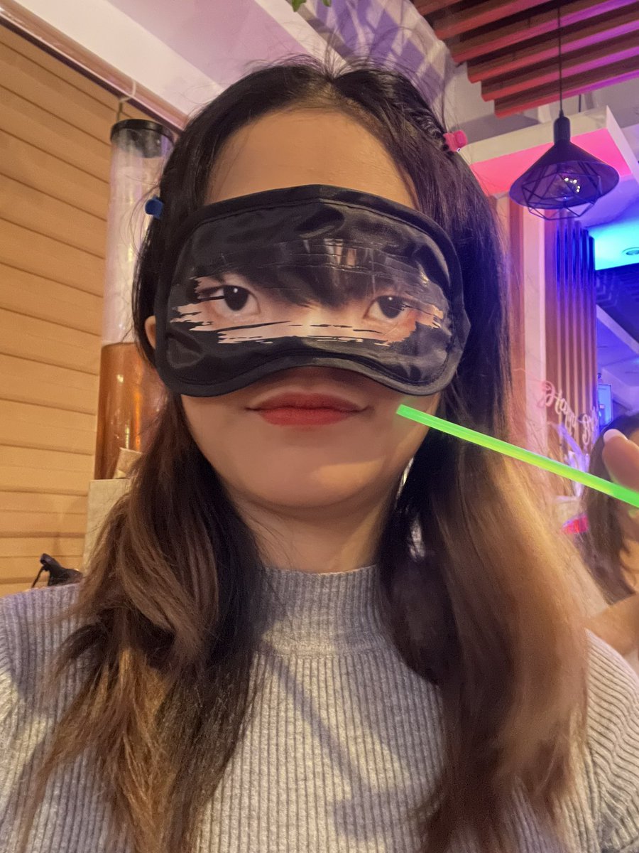 Horangshiiiii's tweet photo. Tired and stressed after work but I was able to enjoy and had so much fun hanging out with deobi friends🩵

SANGKYUUU DAY!!!#SurviveTheNightBSE https://t.co/tdQkntHyHW