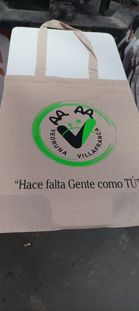 MasRotulo's tweet image. Vedruna Villafranca.

"Hace falta gente como tú"

Uno de nuestros últimos trabajos en Tote Bag, o bolsas de tela.

Se trata de una impresión a dos tintas.