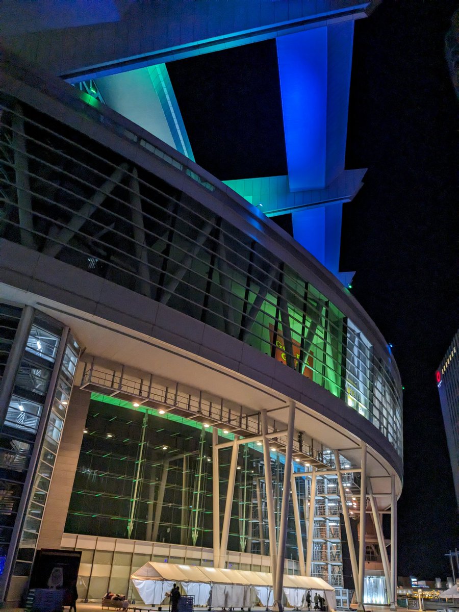 Kaze0614tameiki's tweet image. 今日のさいたまスーパーアリーナ
まだ最高人数動員の記録を作ったLAATから10か月しか経っていないのにずいぶん昔のよう(⁠ ⁠ꈍ⁠ᴗ⁠ꈍ⁠)
けやきひろばのライトアップ始まってました✨
#たまアリ
#LAAT
#通り過ぎただけ