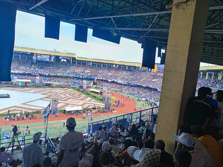Instant stade de martyrs une forte et puissante mobilisation <a href="/Fatshi/">jaco mayisela</a> aza nanu.
Vive le nouveau mandat ✌️🇨🇩🎶🎵