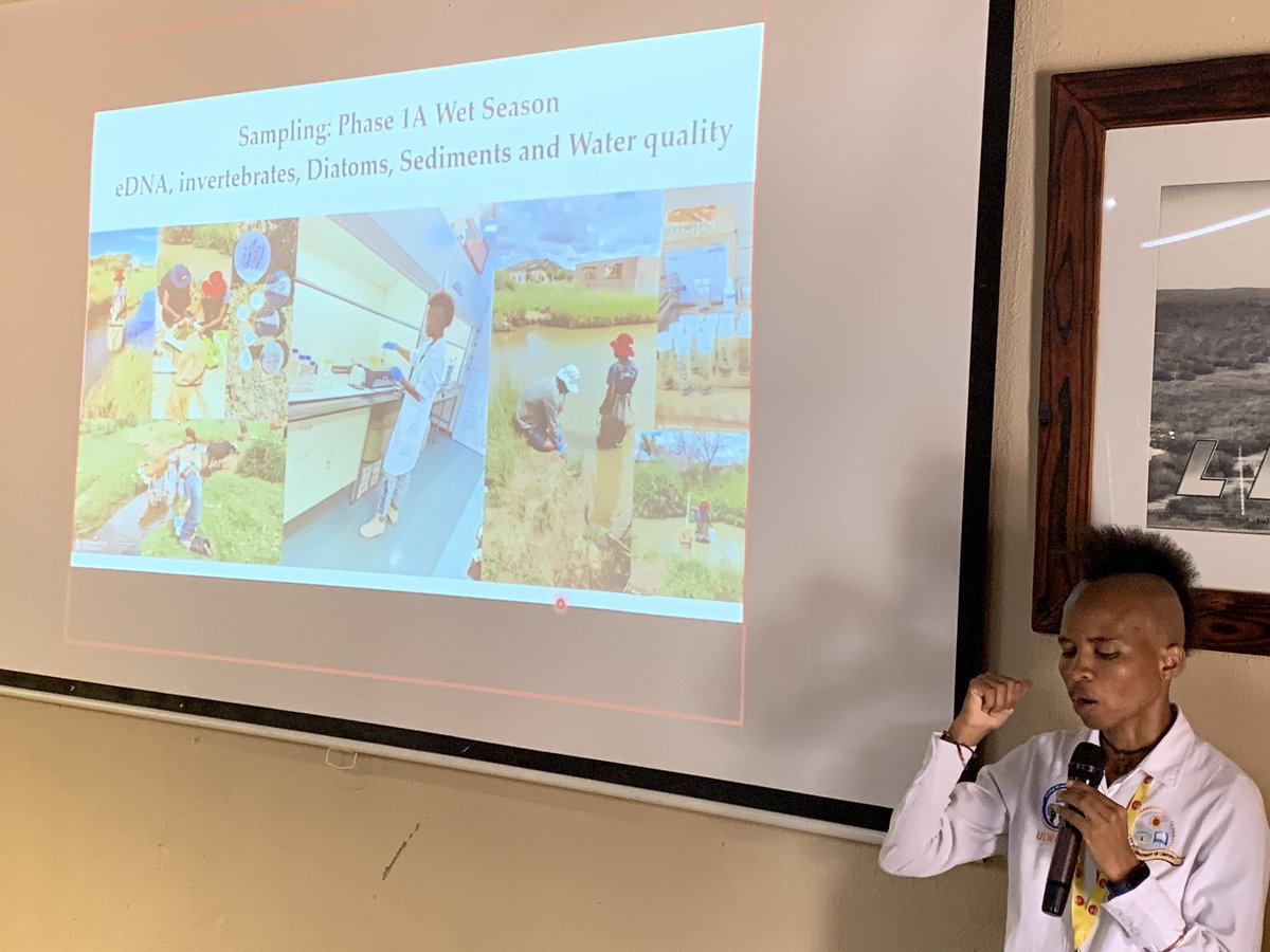 ELEPHANT_OH's tweet photo. D2
#ModjadjiLebepe of @ULvarsity @SARChIEco talking about her #PhDProject @KeeleUniversity @theNWU
#EnvironmentHealth
#ELEPHANTSouthAfrica #OneHealth empowerment project
#OneHealthInAction #OneHealth4All
Check: #SouthAfricaOneHealth
@EUErasmusPlus @UniUtrecht @environmentza https://t.co/cabPOuNRE8