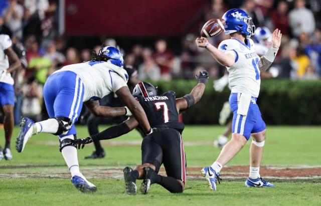 RustyB25's tweet photo. How about Jordan Strachan tho 

2 sacks 
1 forced fumble

Clutch at the end! https://t.co/EDwo1h8kGR