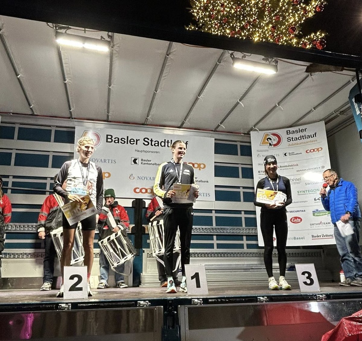 lctherwil's tweet photo. Ein Sieg am #baslerstadtlauf durch Shirley Lang sowie etliche Toprangierungen durch die LCT‘ler:innen!
#wirsindLCT #goLCT https://t.co/hswz5hRNjY