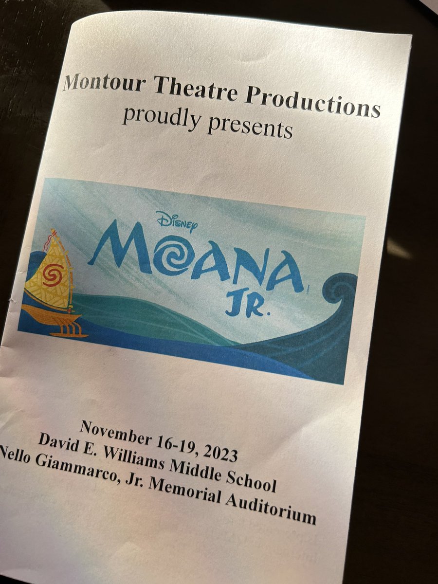 AmandaS423's tweet photo. Absolutely LOVED Moana Jr. last night !! Such a great job &amp; talented students ! @dewmusical https://t.co/B0f8YTzqhY