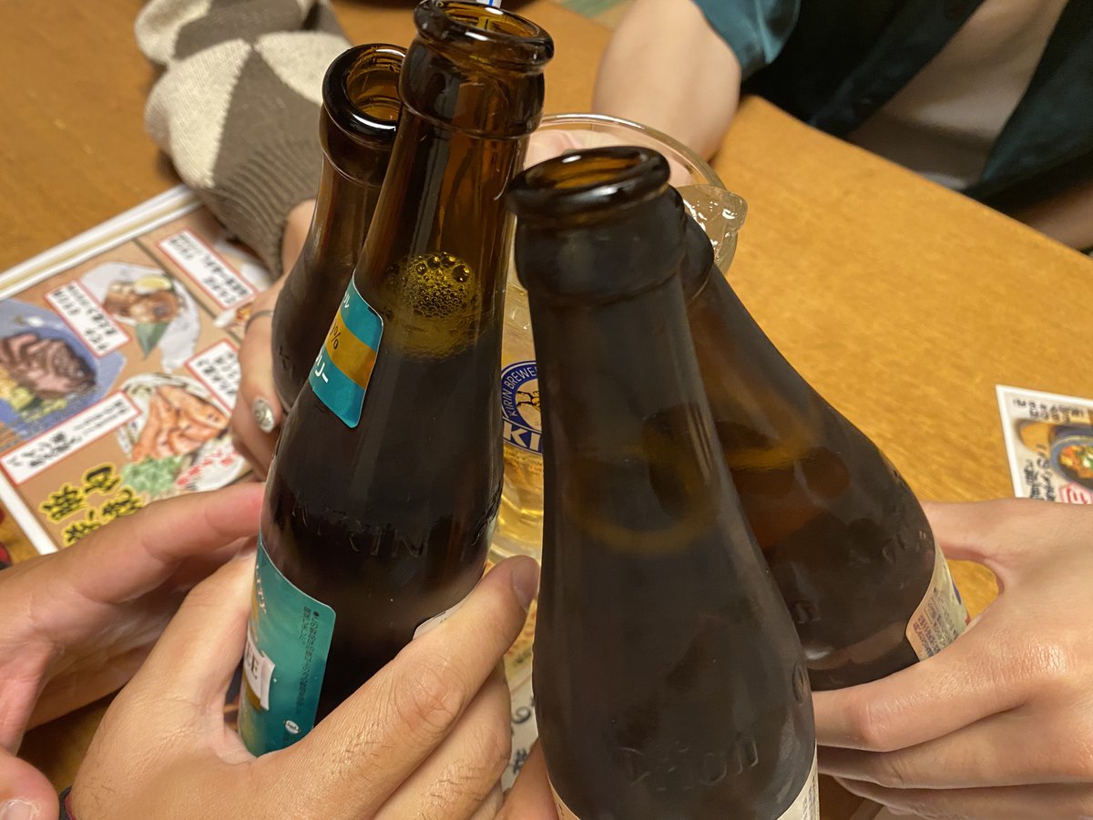 monokatsumi's tweet photo. ライブから打ち上げまで最高に楽しかった😂
また一緒にやりたいなぁ🤤

今日もありがとうございました✨
なさこ君は沖縄楽しんでね☺️
沖縄のツースターとせりかちゃんはまた会おう🙋‍♂️ https://t.co/L0fkJekcnd